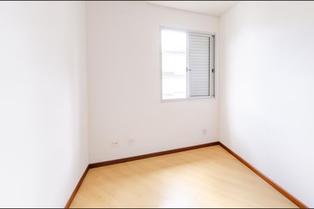Apartamento para alugar com 90m², 3 quartos e 1 vagaQuarto 2