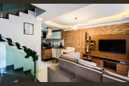 Sala de casa de condomínio à venda com 2 quartos, 73m² em Vila Rio Branco, São Paulo