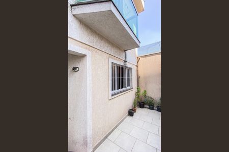 Casa de condomínio para alugar com 73m², 2 quartos e 2 vagasEntrada