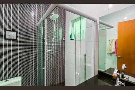 Casa de condomínio para alugar com 73m², 2 quartos e 2 vagasBanheiro da Suíte 2