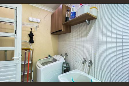 Casa de condomínio para alugar com 73m², 2 quartos e 2 vagasÁrea de Serviço