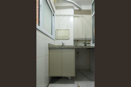 Apartamento à venda com 65m², 2 quartos e 1 vagaÁrea de Serviço