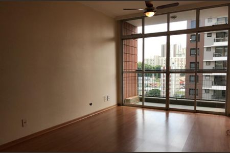 Apartamento para alugar com 3 quartos, 111m² em Cambuí, Campinas