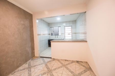 Sala de casa para alugar com 2 quartos, 80m² em Vila Veloso, Carapicuíba