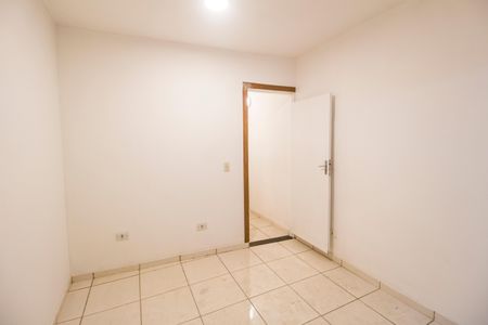 Suíte de casa para alugar com 2 quartos, 80m² em Vila Veloso, Carapicuíba