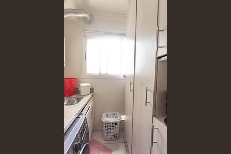 Apartamento à venda com 69m², 3 quartos e 1 vagaÁrea de serviço 