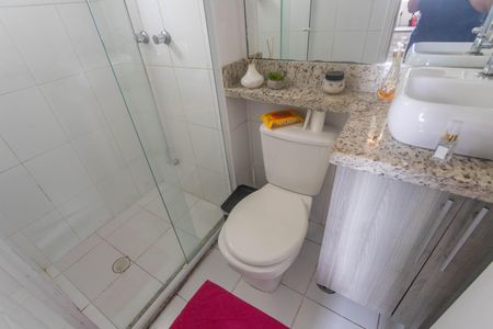 Apartamento à venda com 69m², 3 quartos e 1 vagaBanheiro da suíte 