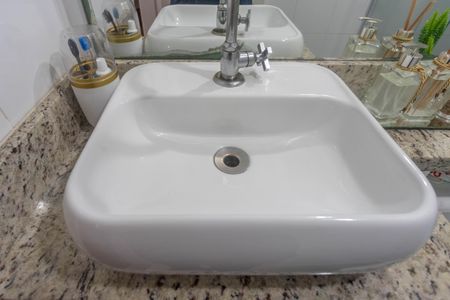 Apartamento à venda com 69m², 3 quartos e 1 vagaBanheiro social 