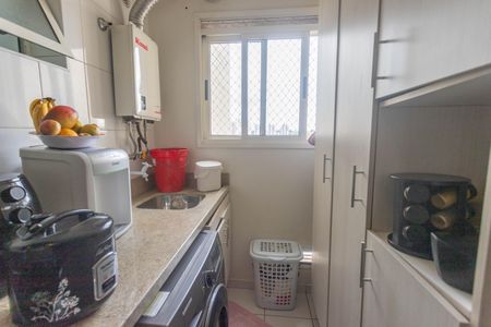 Apartamento à venda com 69m², 3 quartos e 1 vagaÁrea de serviço 