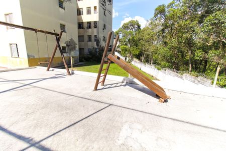 Apartamento para alugar com 50m², 2 quartos e 1 vagaÁrea comum - Playground