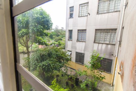 Vista da Sala de apartamento para alugar com 2 quartos, 50m² em Conjunto Residencial José Bonifácio, São Paulo