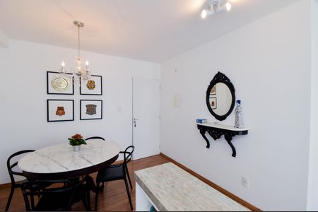 Apartamento à venda com 54m², 2 quartos e 1 vagaSala