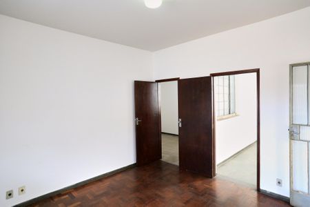 Casa para alugar com 200m², 3 quartos e 1 vagaSala