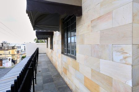 Varanda da Sala de casa para alugar com 3 quartos, 200m² em Paraíso, Belo Horizonte