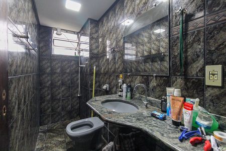 Apartamento à venda com 62m², 2 quartos e 1 vagaBanheiro