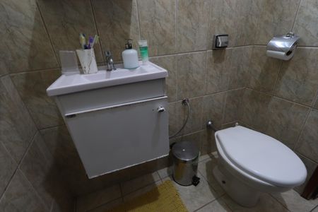 Casa à venda com 264m², 4 quartos e 1 vagaBanheiro 1 - Casa 1