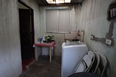 Casa à venda com 264m², 4 quartos e 1 vagaLavanderia - Casa 2