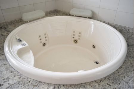 Apartamento à venda com 267m², 4 quartos e 4 vagasBanheiro Suíte Principal