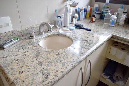 Apartamento à venda com 267m², 4 quartos e 4 vagasBanheiro Suíte Principal