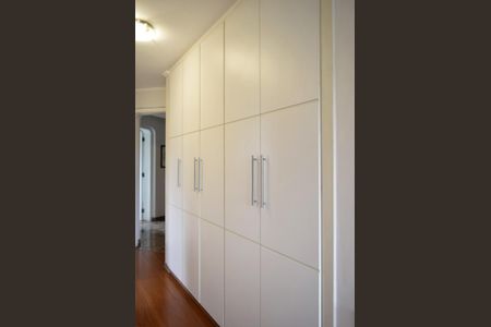 Apartamento à venda com 267m², 4 quartos e 4 vagasSuíte 1