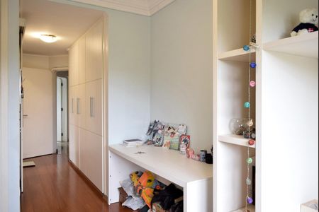 Apartamento à venda com 267m², 4 quartos e 4 vagasSuíte 1