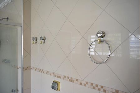 Apartamento à venda com 267m², 4 quartos e 4 vagasBanheiro Suíte Principal