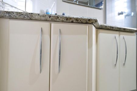 Apartamento à venda com 267m², 4 quartos e 4 vagasBanheiro social