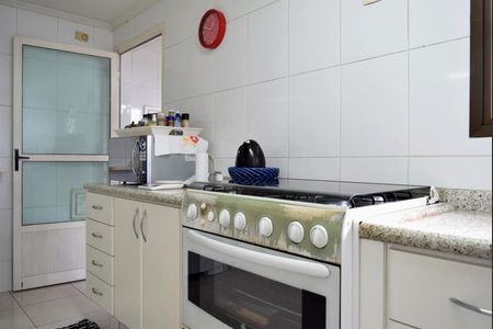 Apartamento à venda com 267m², 4 quartos e 4 vagasCozinha