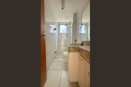 Apartamento à venda com 60m², 2 quartos e 2 vagas Apartamento à venda com 60m², 2 quartos e 2 vagasBanheiro