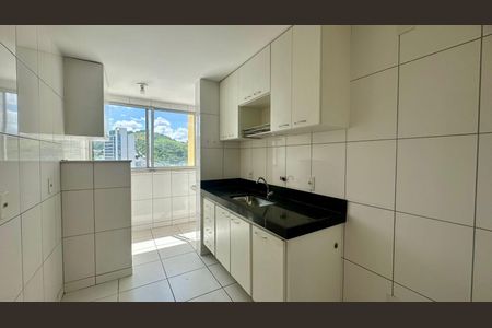 Apartamento à venda com 60m², 2 quartos e 2 vagas Apartamento à venda com 60m², 2 quartos e 2 vagasCozinha