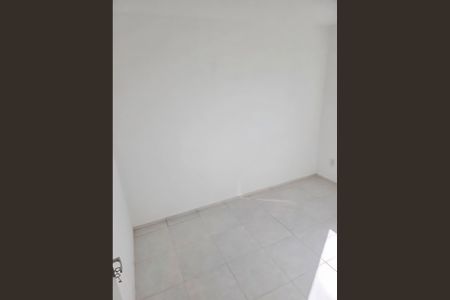 Quarto de apartamento para alugar com 2 quartos, 58m² em Jardim Alvorada, Nova Iguaçu