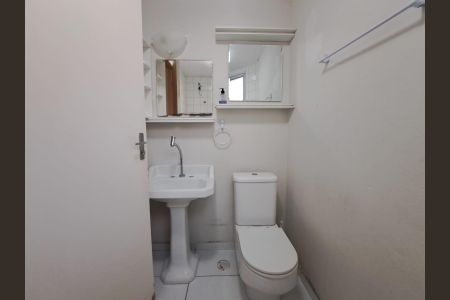 Apartamento para alugar com 55m², 2 quartos e 1 vaga Apartamento para alugar com 55m², 2 quartos e 1 vagaBanheiro