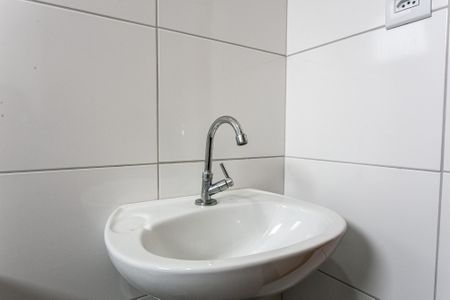 Apartamento para alugar com 40m², 2 quartos e sem vagaBanheiro