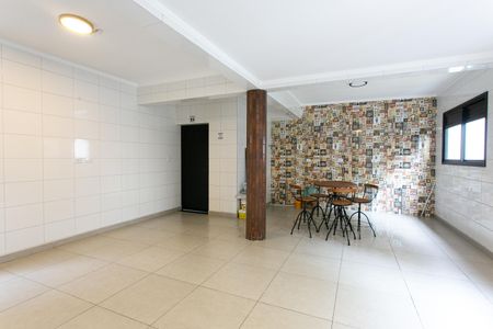 Apartamento para alugar com 40m², 2 quartos e sem vagaÁrea comum - Salão de festas