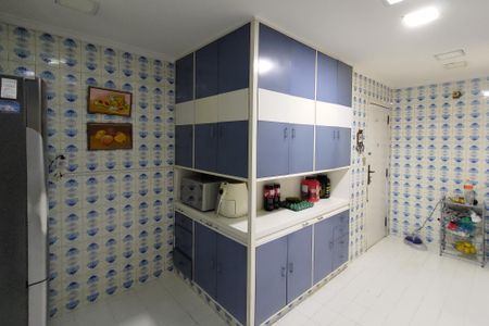 Apartamento para alugar com 193m², 3 quartos e 1 vagaCozinha