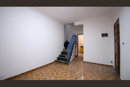 Casa à venda com 3 quartos, 150m² em Vila Prudente, São Paulo