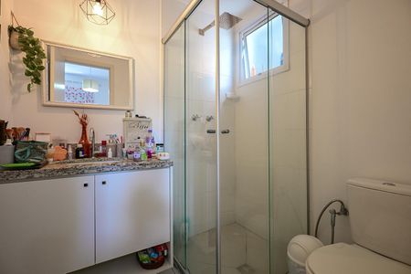 Apartamento à venda com 75m², 2 quartos e 2 vagasBanheiro Suíte