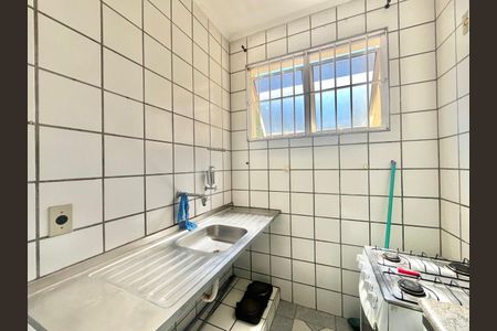 Cozinha de apartamento para alugar com 1 quarto, 20m² em Cidade Universitária, Campinas