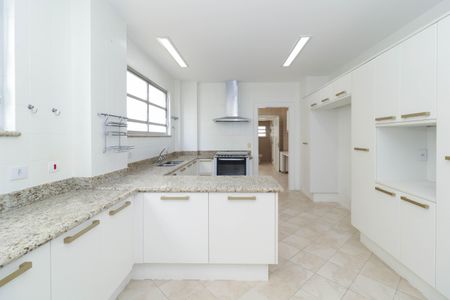 Apartamento à venda com 259m², 2 quartos e 2 vagasCozinha