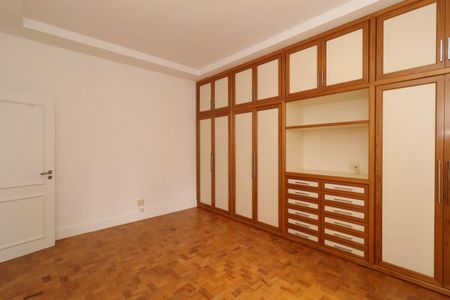 Apartamento à venda com 259m², 2 quartos e 2 vagasSuíte 1