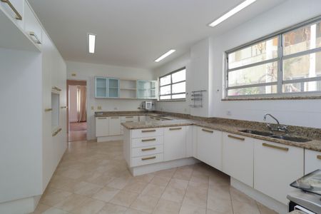 Apartamento à venda com 259m², 2 quartos e 2 vagasCozinha