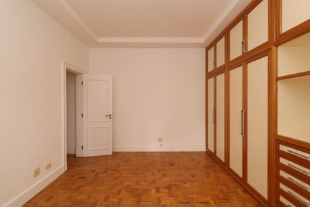 Apartamento à venda com 259m², 2 quartos e 2 vagasSuíte 1