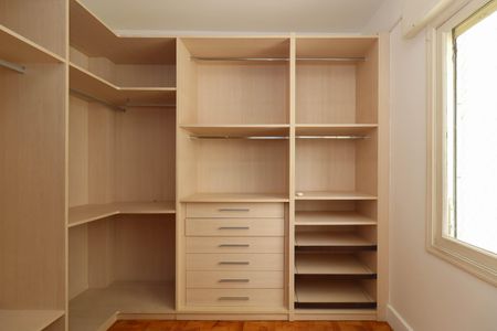 Apartamento à venda com 259m², 2 quartos e 2 vagasCloset da suíte 2