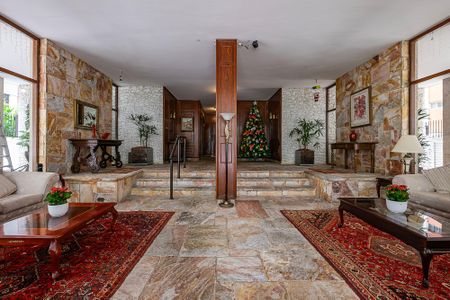 Apartamento para alugar com 100m², 2 quartos e 1 vaga Apartamento para alugar com 100m², 2 quartos e 1 vagaHall de entrada