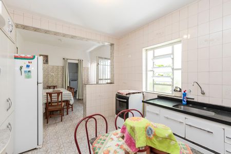 Casa à venda com 125m², 2 quartos e 2 vagasCozinha