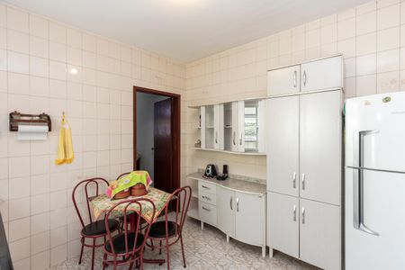 Casa à venda com 125m², 2 quartos e 2 vagasCozinha