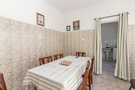 Casa à venda com 125m², 2 quartos e 2 vagasCozinha