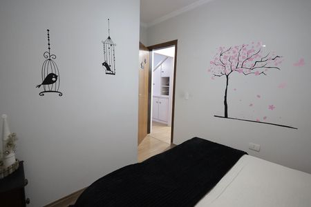 Apartamento à venda com 78m², 3 quartos e 2 vagasQuarto 2