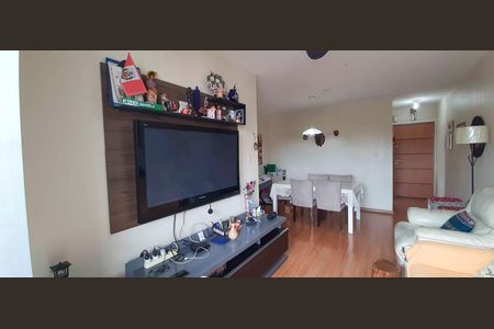 Sala de Estar de apartamento à venda com 3 quartos, 65m² em Continental, Osasco
