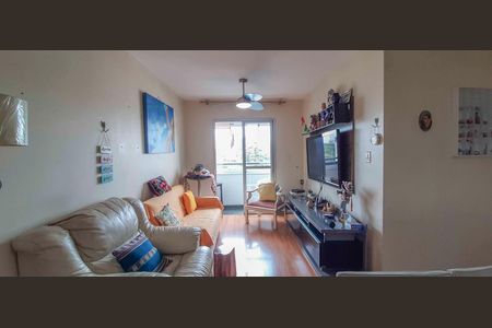 Sala de Estar de apartamento à venda com 3 quartos, 65m² em Continental, Osasco